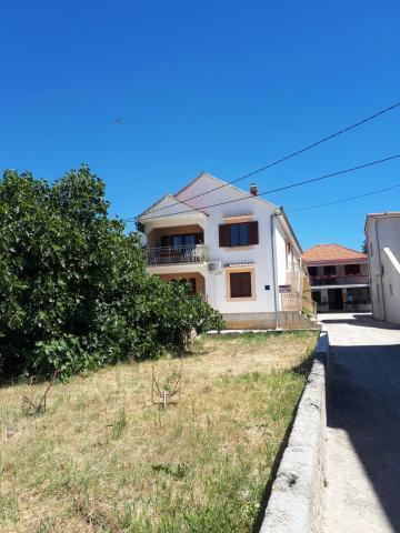 Apartmani Petra Pakoštane Kültér fotó